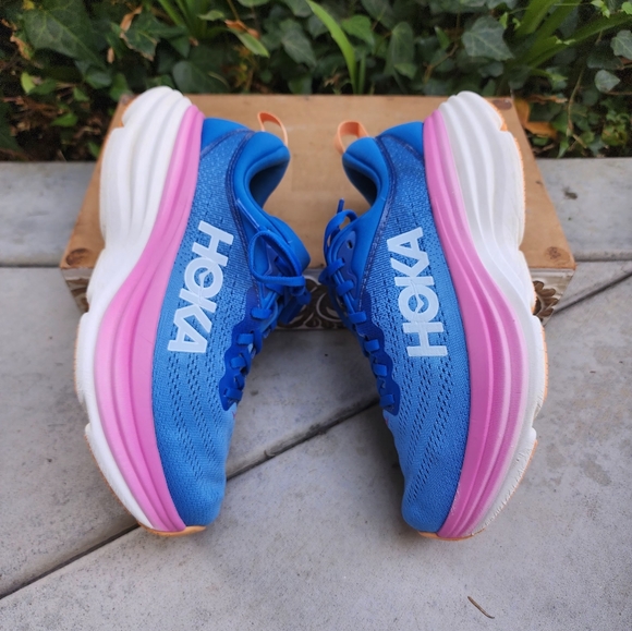 Hoka Bondi One One 8 Athletic Shoes - Picture 3 of 10